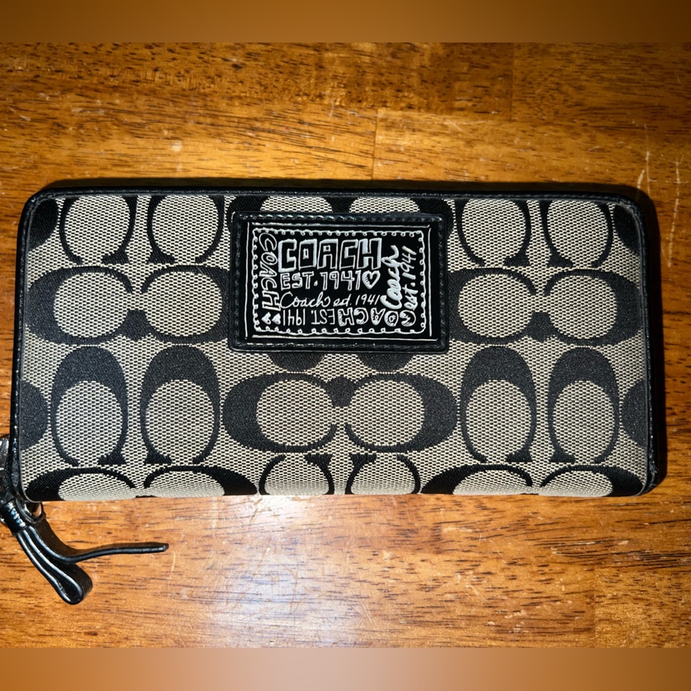 Coach wallet